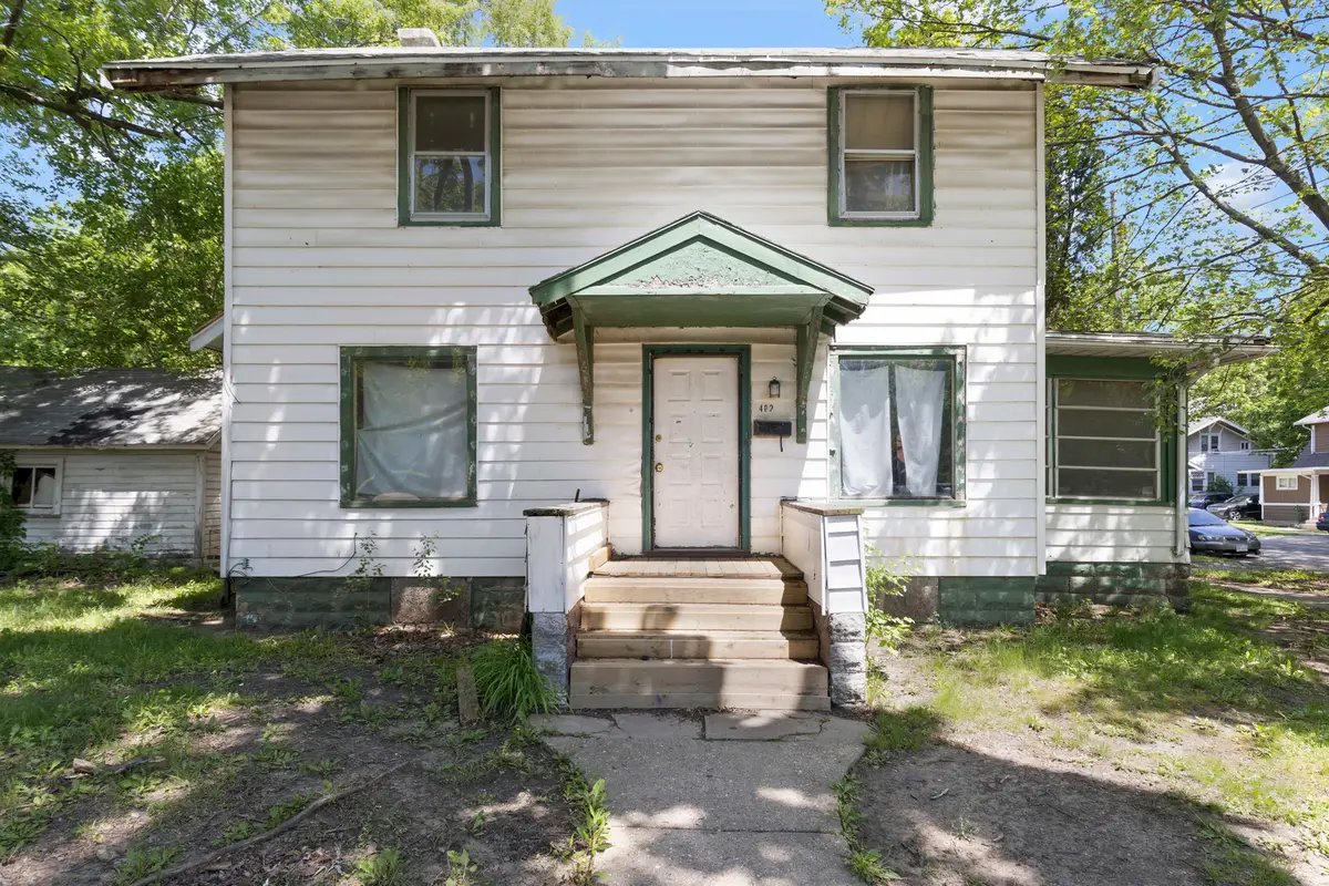 402 Royal Avenue, Rockford, IL 61101 - #1