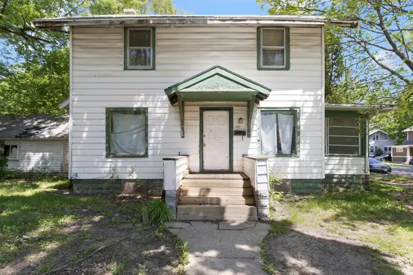 402 Royal Avenue, Rockford, IL 61101