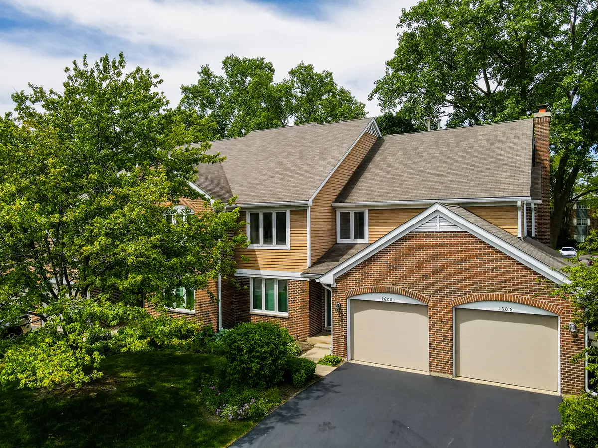 1608 E Clayton Court #1608, Arlington Heights, IL 60004 - #1