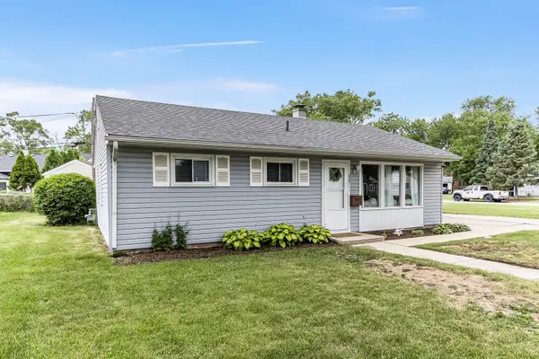 232 Westgate Drive, Aurora, IL 60506