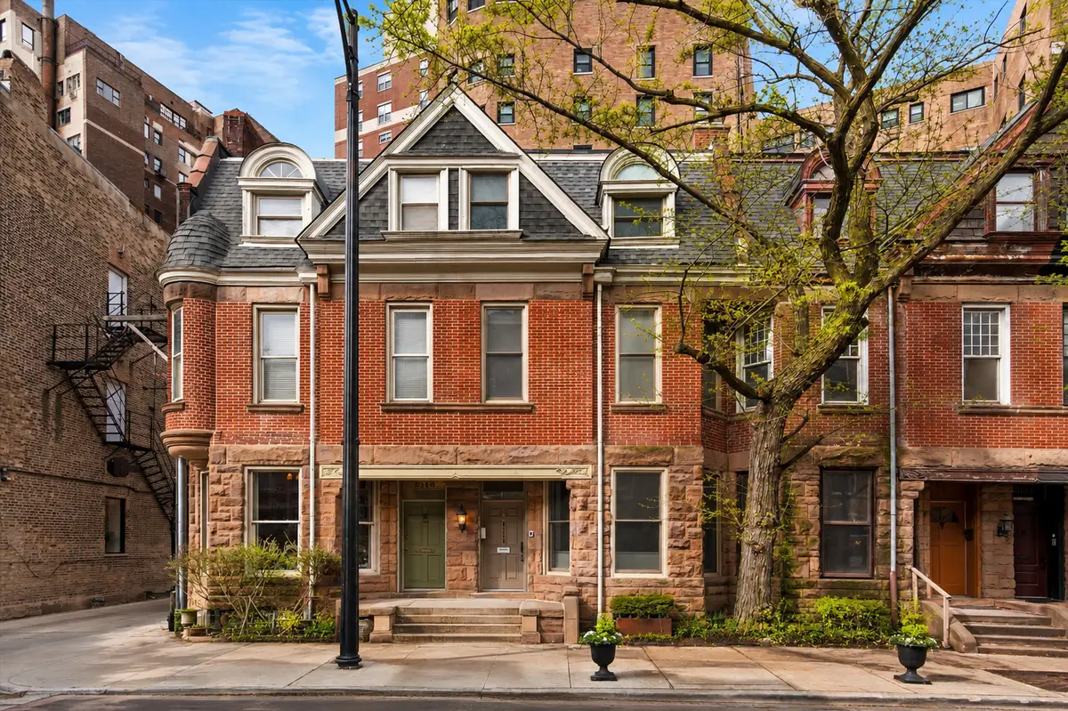 2113 N Clark Street, Chicago, IL 60614 - #1