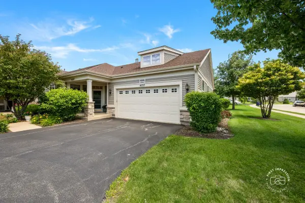 4037 Candlewood Lane #4037, Naperville, IL 60564