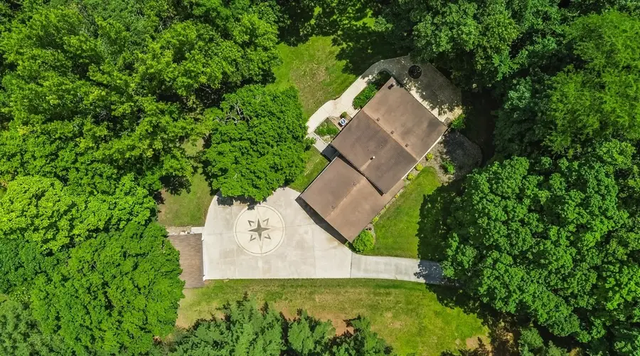 1368 E 16th Road, Streator, IL 61364 - #3