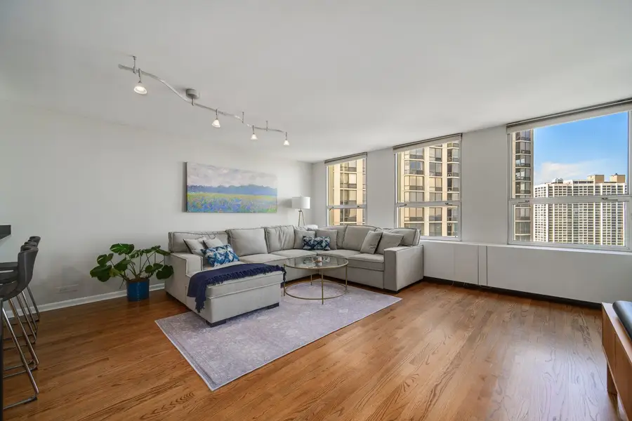 2626 N Lakeview Avenue #2911, Chicago, IL 60614 - #3