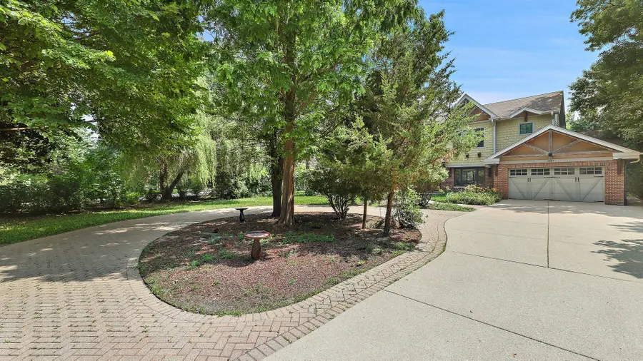 827 S Arlington Heights Road, Arlington Heights, IL 60005 - #3