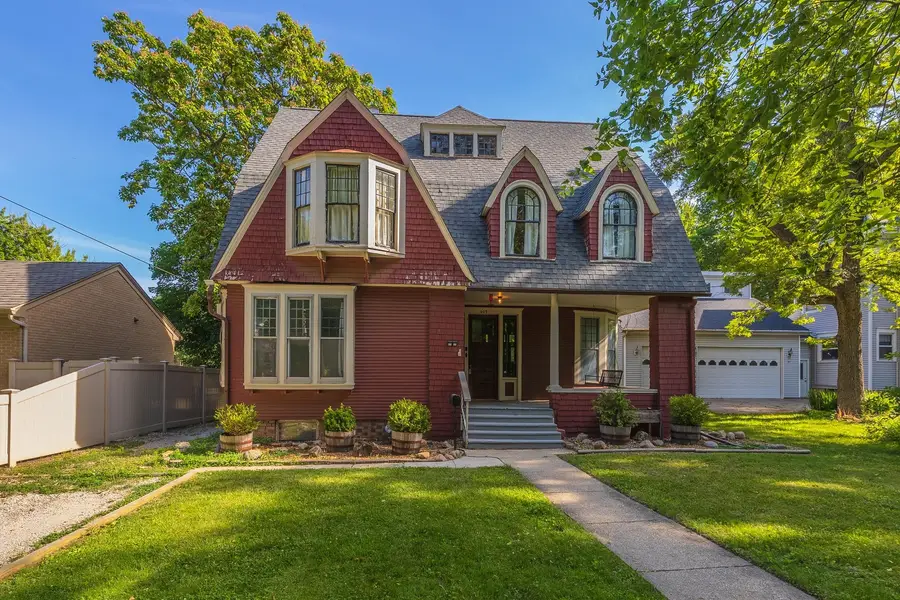 407 W Grove Street, Pontiac, IL 61764 - #3