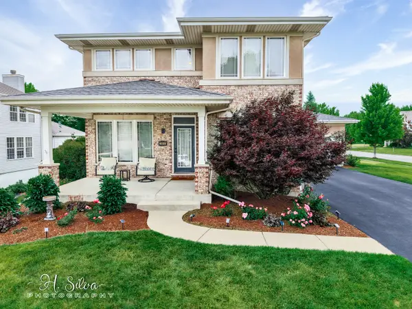 1410 Grand Pointe Boulevard, West Dundee, IL 60118