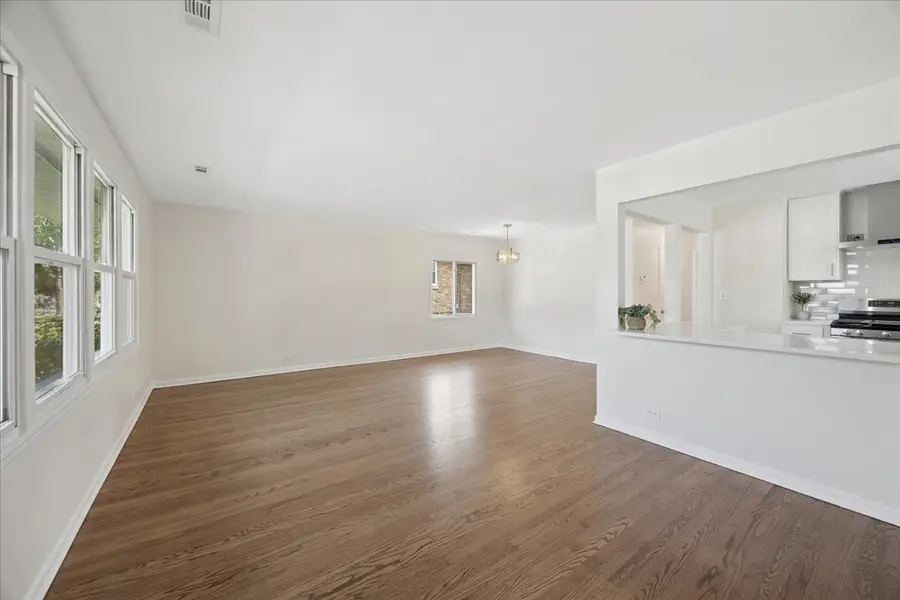 2410 Sunnyside Avenue, Westchester, IL 60154 - #2