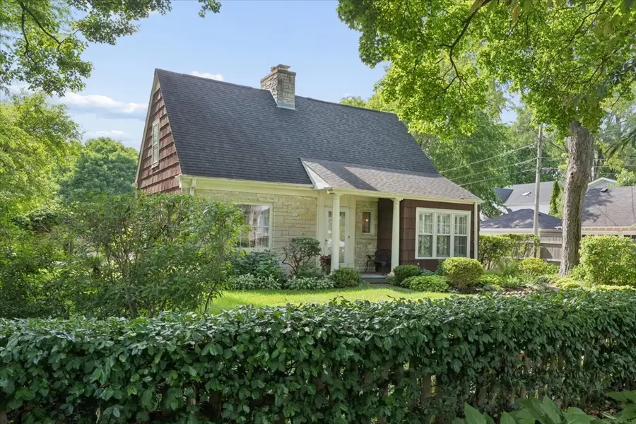 376 Rosewood Avenue, Winnetka, IL 60093 - #2