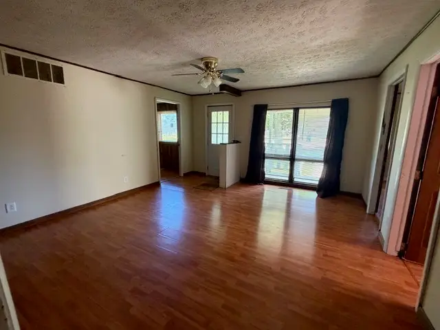 416 E Seventh Street, Minonk, IL 61760 - #3
