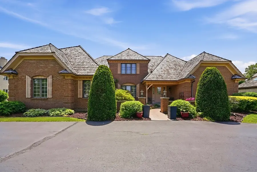 313 Trinity Lane, Oak Brook, IL 60523 - #2