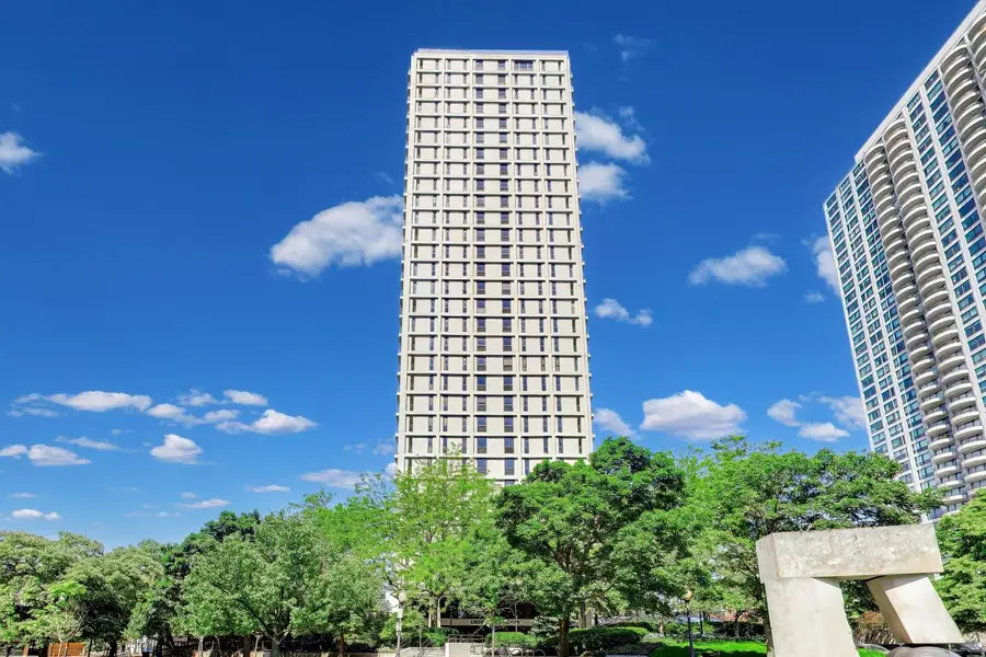 Address Withheld By Seller, Chicago, IL 60614 - #3