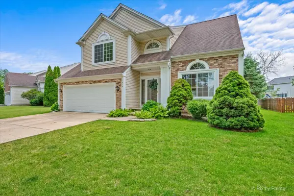 476 Topaz Lane, Bartlett, IL 60103
