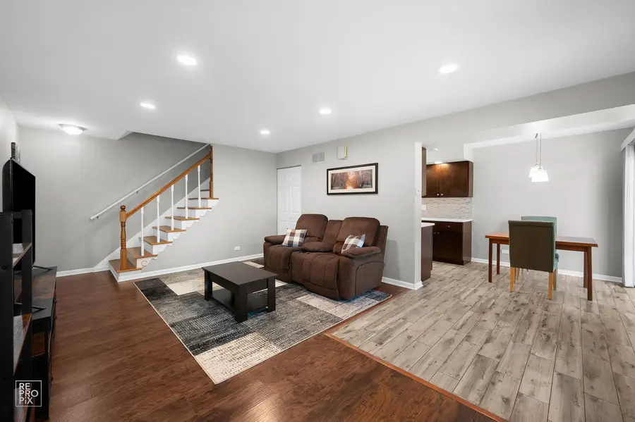 322 Fairchild Court #B, Bloomingdale, IL 60108 - #3
