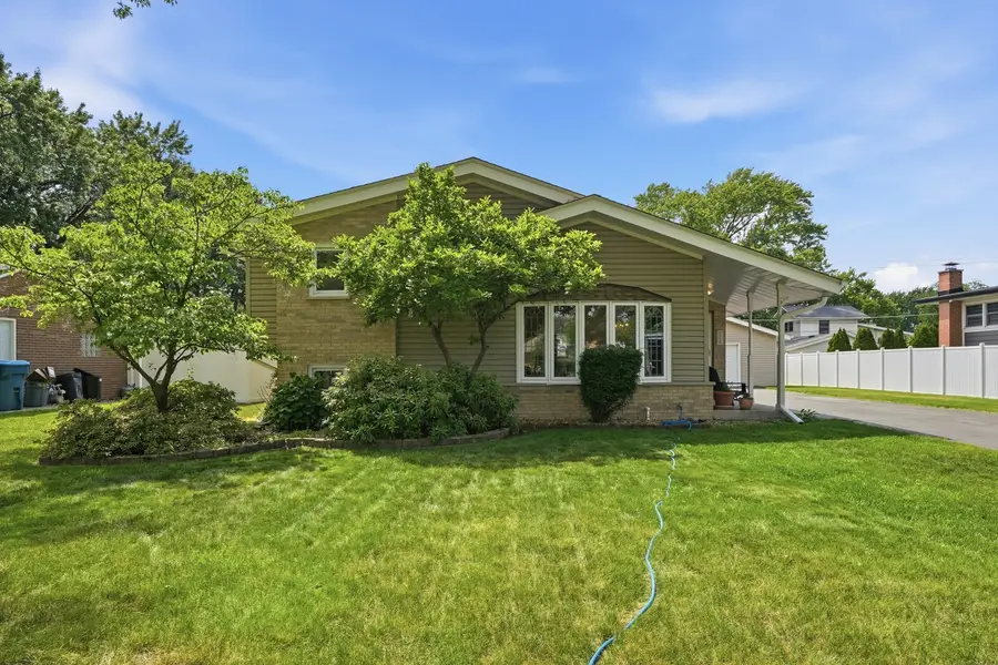 12624 S Massasoit Avenue, Palos Heights, IL 60463 - #2