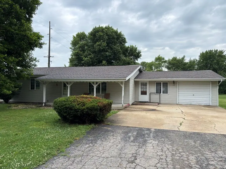 375 W Iroquois Street, Sheldon, IL 60966 - #2