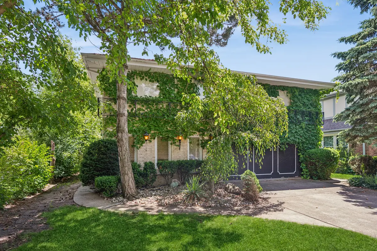 2419 Lake Avenue, Wilmette, IL 60091 - #1