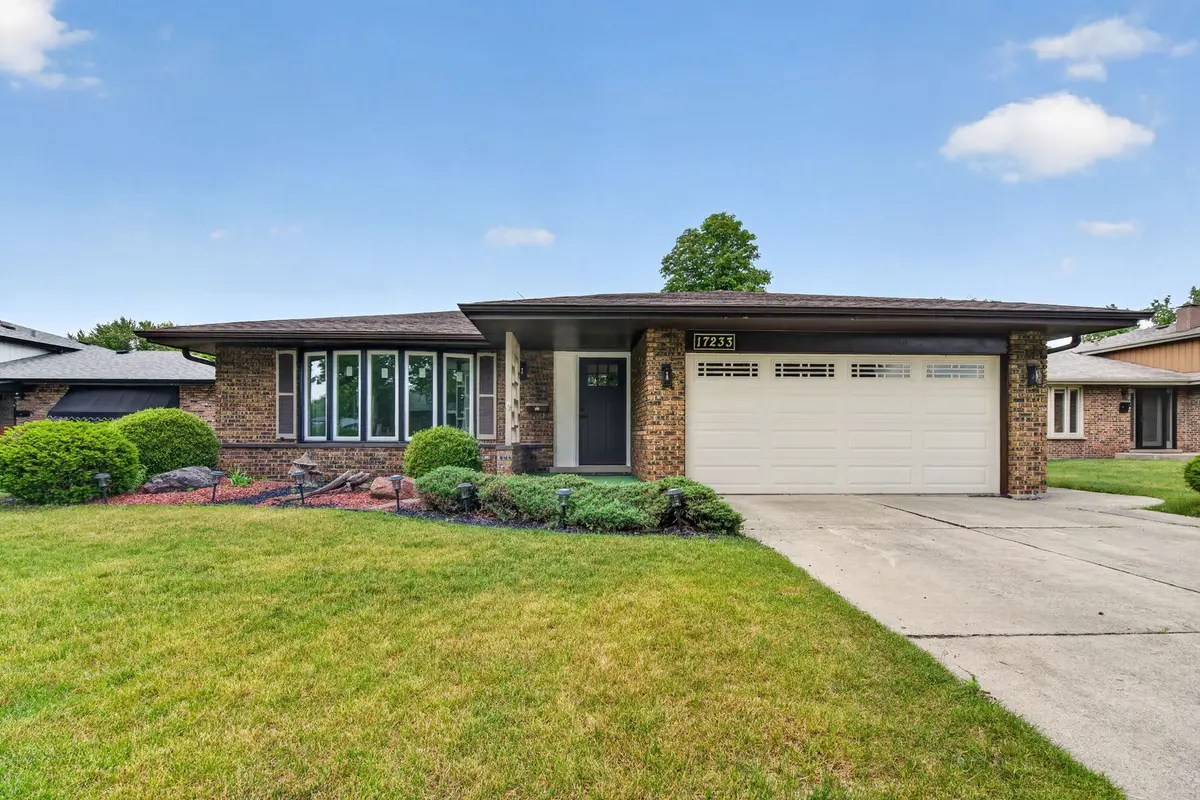17233 Evans Avenue, South Holland, IL 60473 - #1