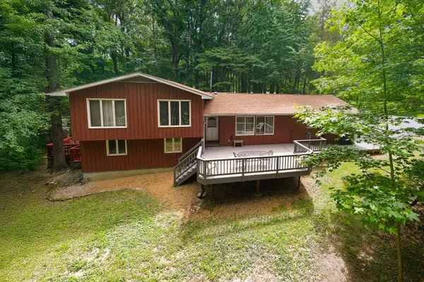 567 Union Grove Road, Carbondale, IL 62903