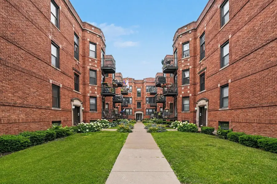 1331 W North Shore Avenue #2S, Chicago, IL 60626 - #2