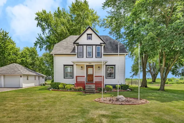 206 N Wabash Street, Odell, IL 60460