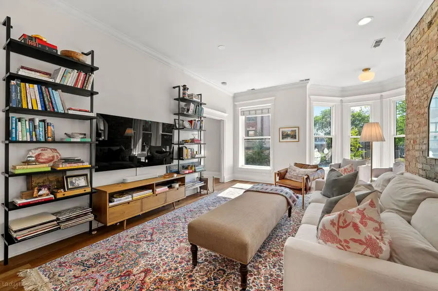 3907 N Damen Avenue #2, Chicago, IL 60618 - #3