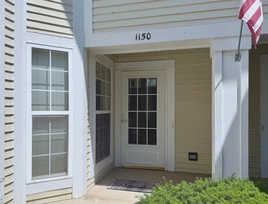 1150 Hawthorne Lane #1150, Elk Grove Village, IL 60007 - #2