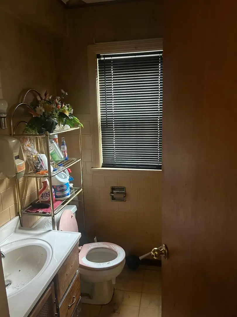 10812 S Vernon Avenue, Chicago, IL 60628 - #3