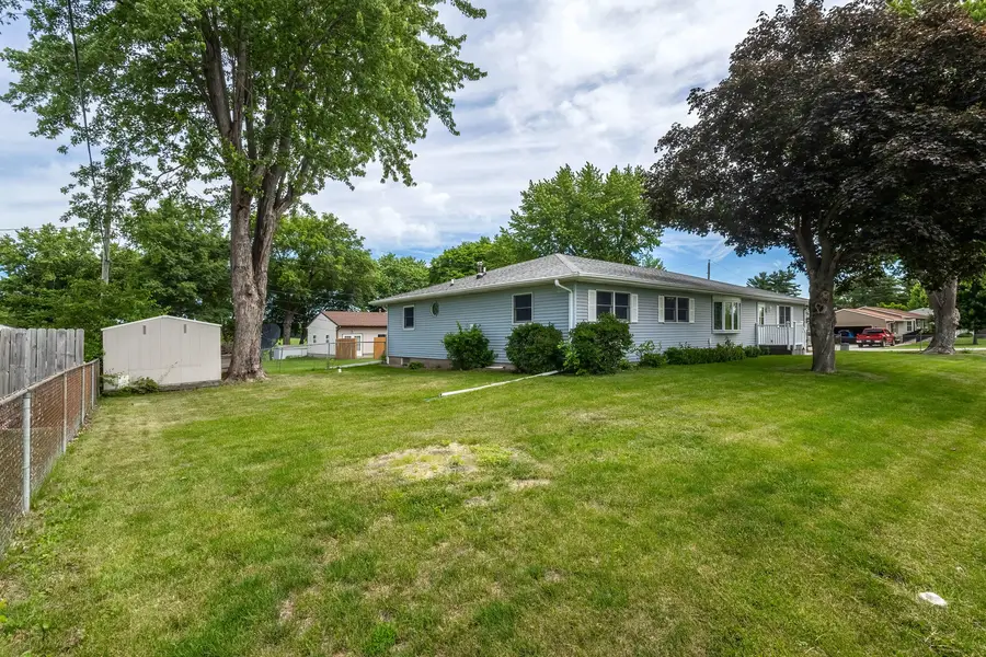 5770 Poppy Garden Road, Colona, IL 61241 - #2