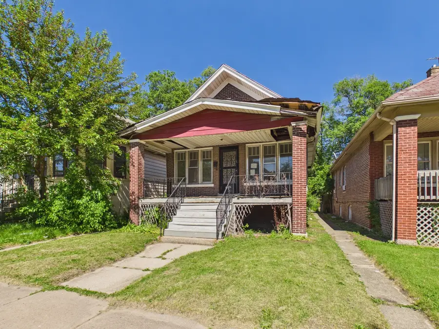7955 S Ridgeland Avenue, Chicago, IL 60617 - #2
