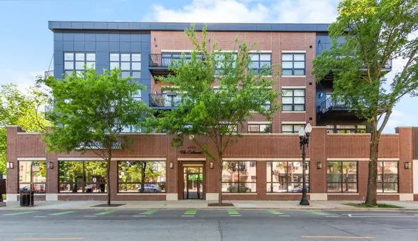4504 N Clark Street #404, Chicago, IL 60640