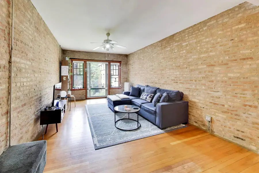 7023.5 N Sheridan Road #2N, Chicago, IL 60626 - #3