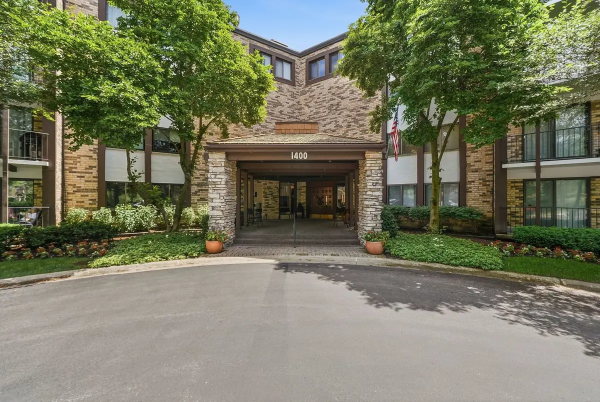 1400 N Yarmouth Place #303, Mount Prospect, IL 60056 - #1