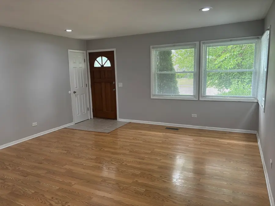 347 Tiverton Lane, Steger, IL 60475 - #2