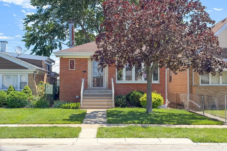 7847 Mason Avenue, Burbank, IL 60459 - #2