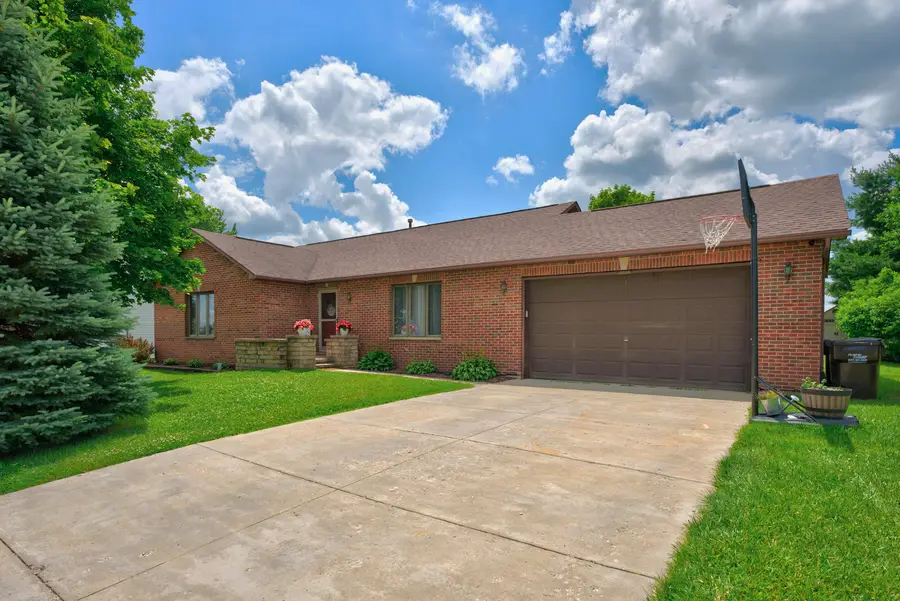 10205 Sharon Lane, Hebron, IL 60034 - #3