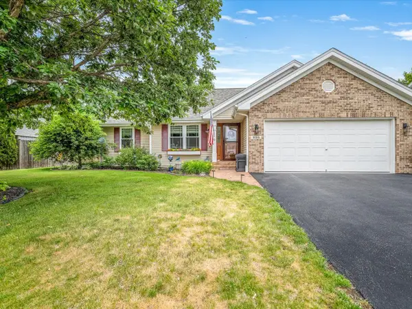 855 Bayfield Drive, Rockton, IL 61072