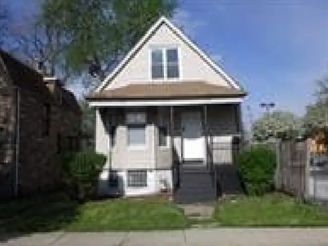 7516 S Lafayette Avenue, Chicago, IL 60620 - #2