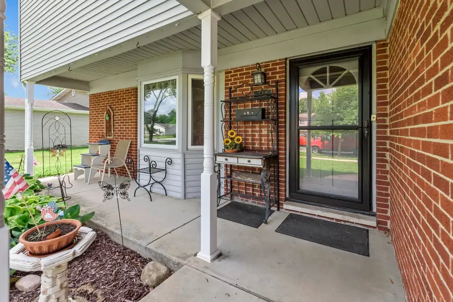 612 Fairview Lane, Schaumburg, IL 60193 - #2