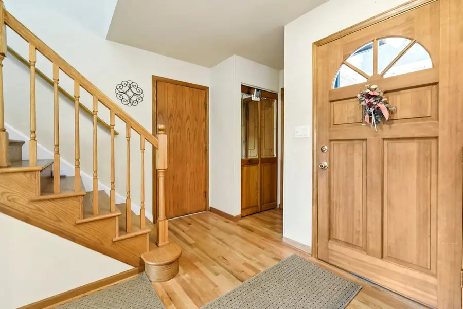 612 Fairview Lane, Schaumburg, IL 60193 - #3