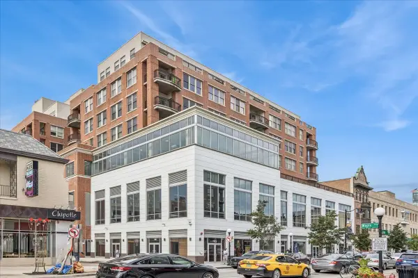 1124 Lake Street #503, Oak Park, IL 60301