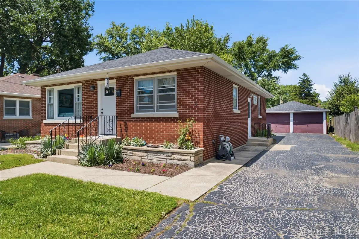 9 Ridge Road, Lemont, IL 60439 - #1