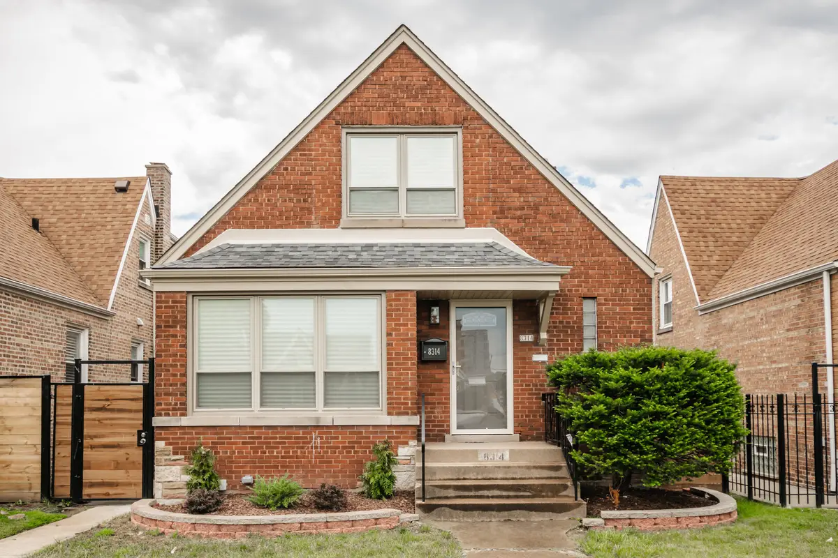 8314 S Calumet Avenue, Chicago, IL 60619 - #1