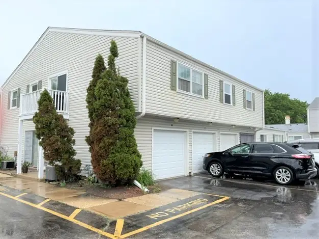 157 Peter Court #B, Bartlett, IL 60103 - #2
