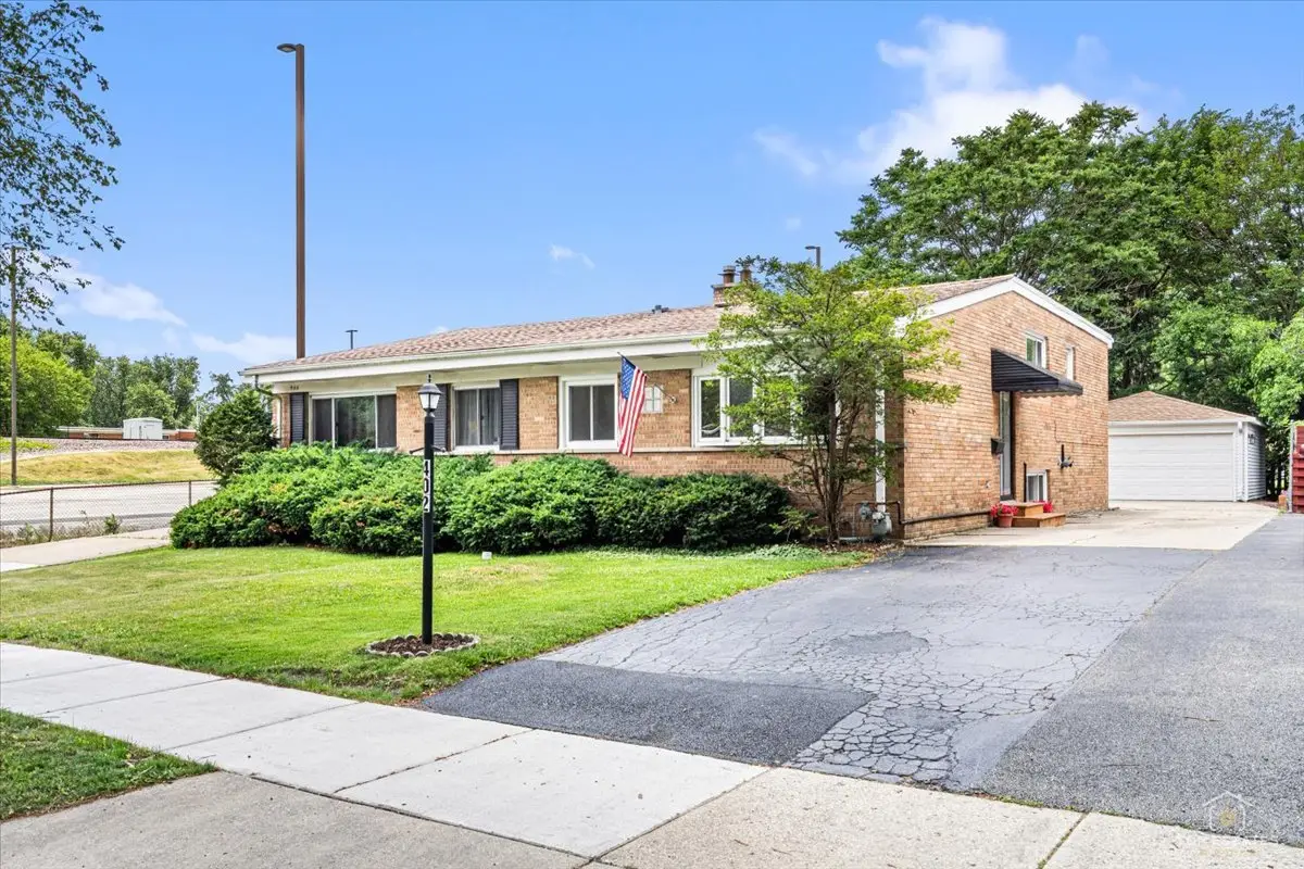 402 N Douglas Avenue #402, Villa Park, IL 60181 - #1