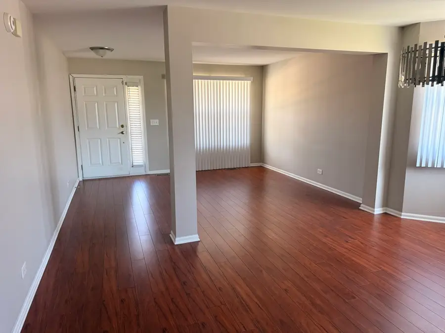 2337 Queensbridge Drive, Lynwood, IL 60411 - #3