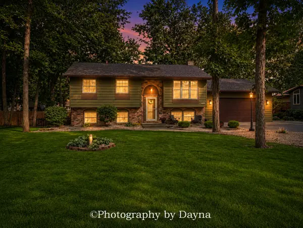 5880 Muriel Lane, St. Anne, IL 60964