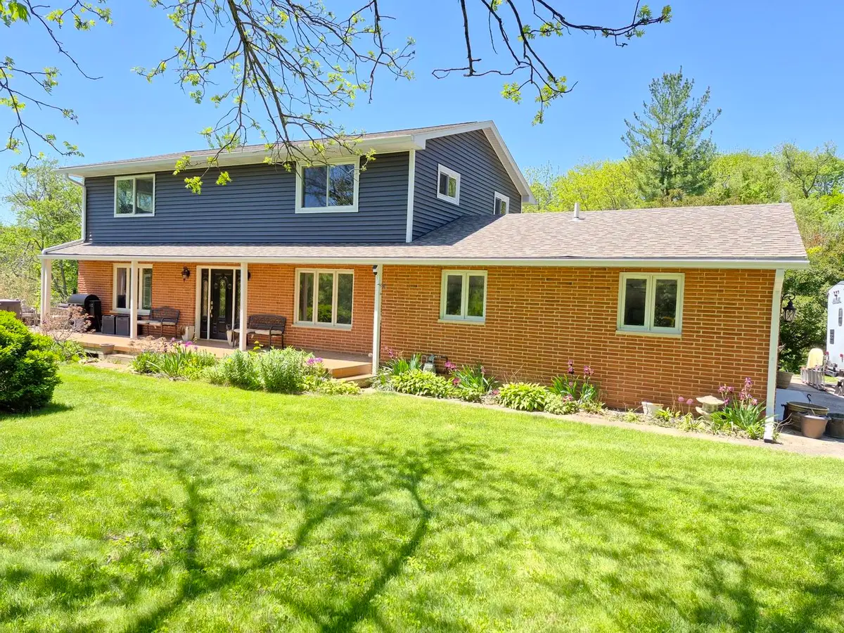 112 Valley View Road, Galesburg, IL 61401 - #1