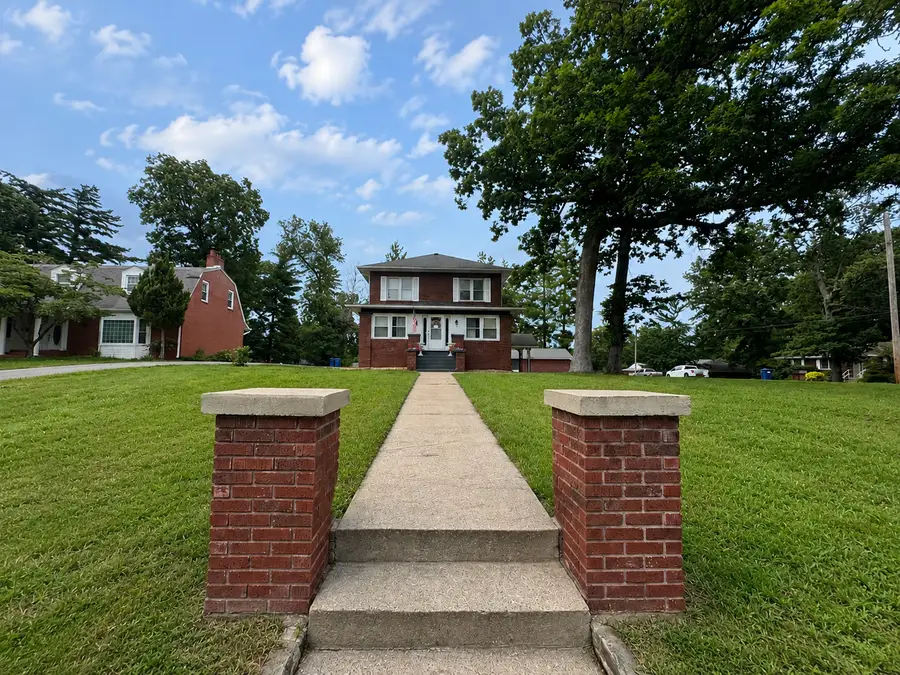 1800 Franklin Avenue, Mount Vernon, IL 62864 - #2