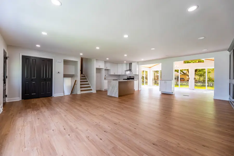 9S215 Florence Avenue, Downers Grove, IL 60516 - #3